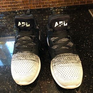 Lululemon APL techloom shoes